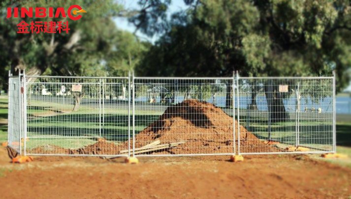 Safety Tips for Temporary Fencing