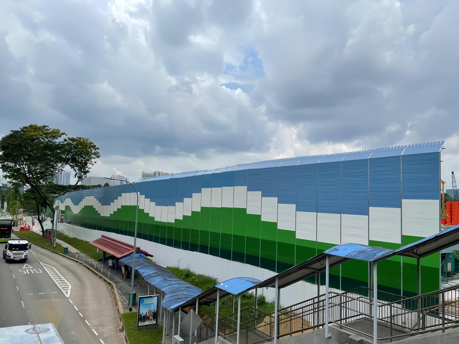 noise barrier singapore