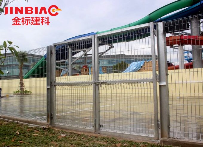 Mesh Fencing