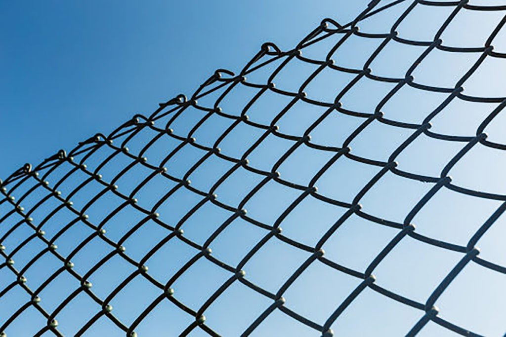 wire mesh fence